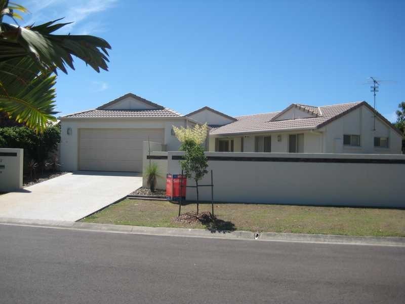 2 Gannet Close, Wurtulla QLD 4575