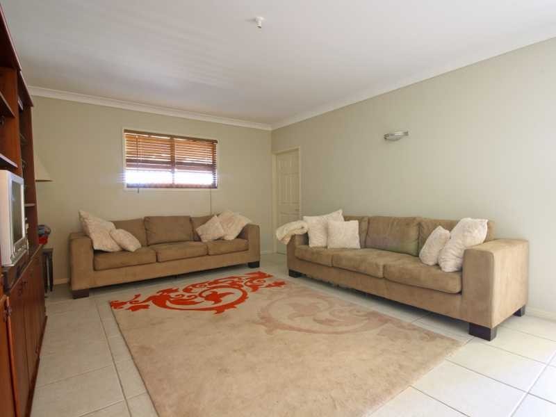 22 Marawa Drive, Parrearra QLD 4575