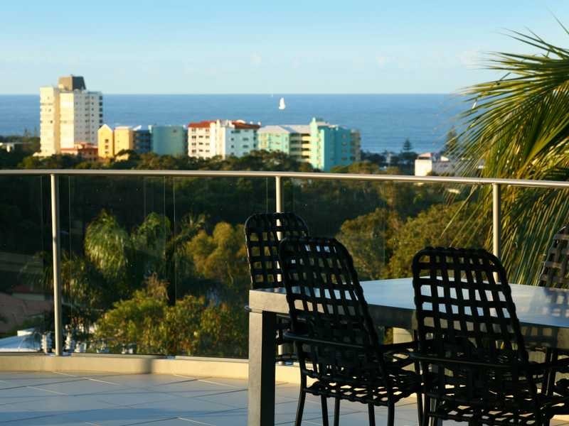 11 Tantula Road East, Alexandra Headland QLD 4572