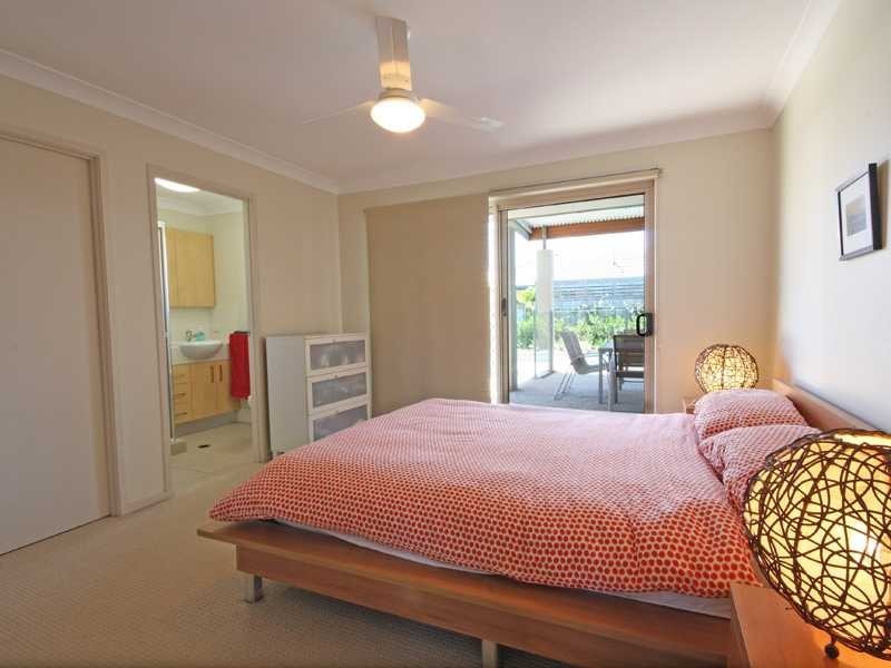 8 Wimbrel Court, Wurtulla QLD 4575