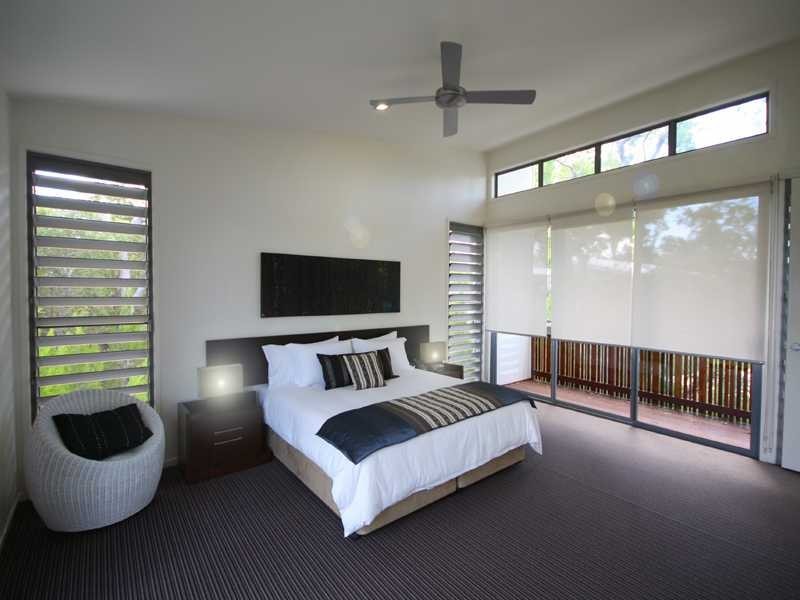 Lot 5/90 Beach Rd, North Shore QLD 4565