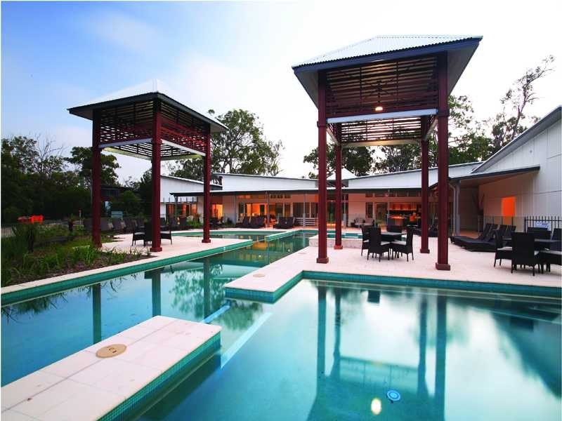 Lot 5/90 Beach Rd, North Shore QLD 4565