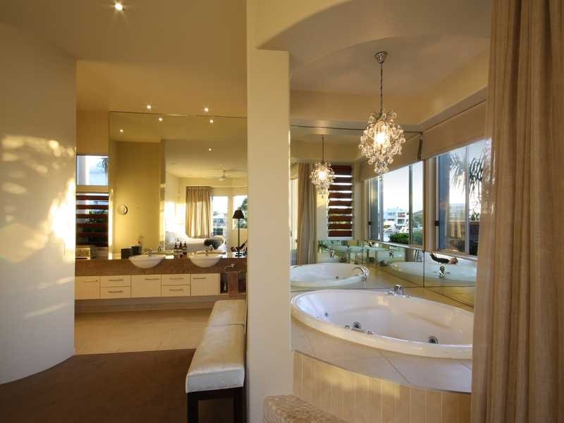 10 Cayman Place, Kawana Island QLD 4575