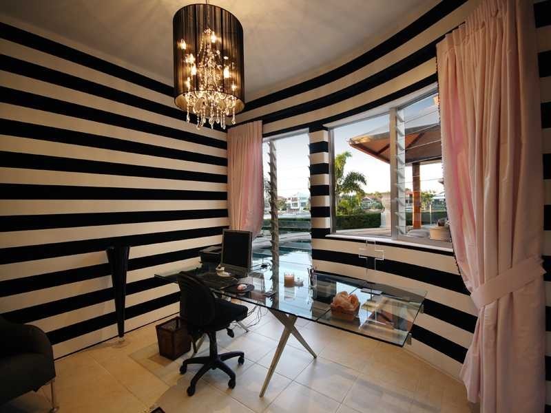 10 Cayman Place, Kawana Island QLD 4575