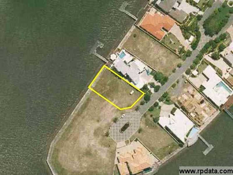 14 Mooloolah Island, Minyama QLD 4575