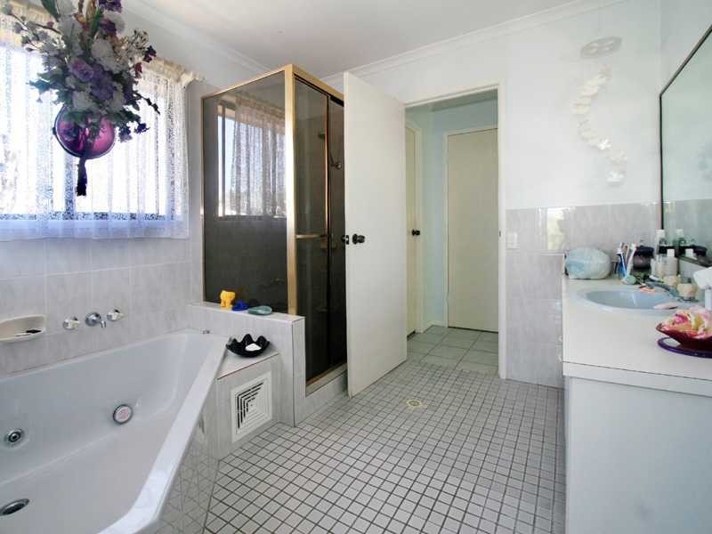 57 Mooloolah Drive, Minyama QLD 4575