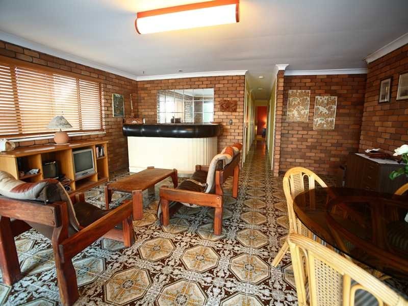 29 Neerim Drive, Mooloolaba QLD 4557