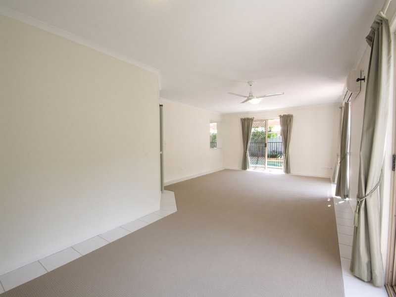 209 Oceanic Drive, Warana QLD 4575