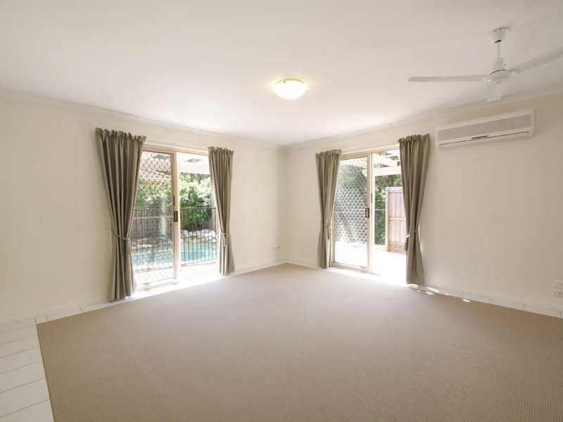 209 Oceanic Drive, Warana QLD 4575