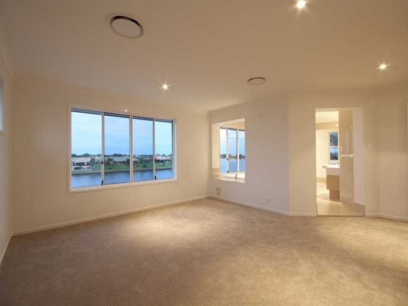 18 Seychelles Place, Kawana Waters QLD 4575