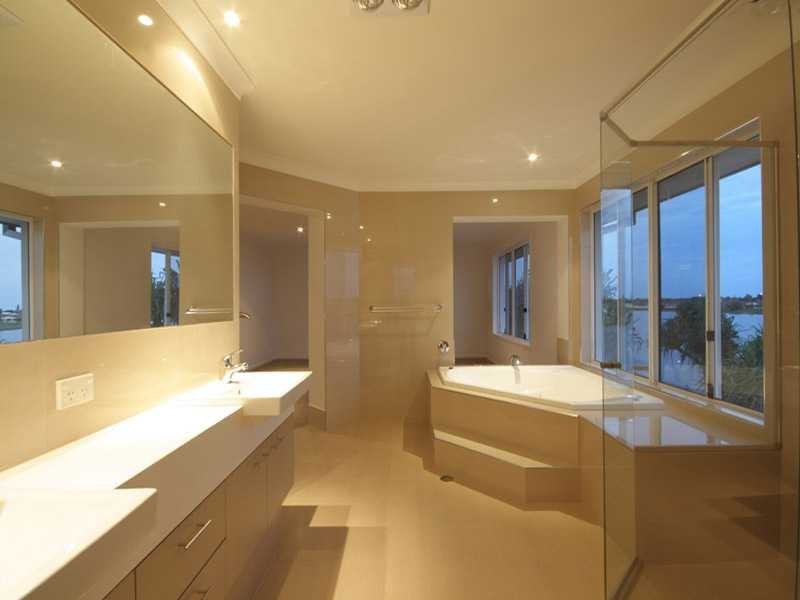 18 Seychelles Place, Kawana Waters QLD 4575