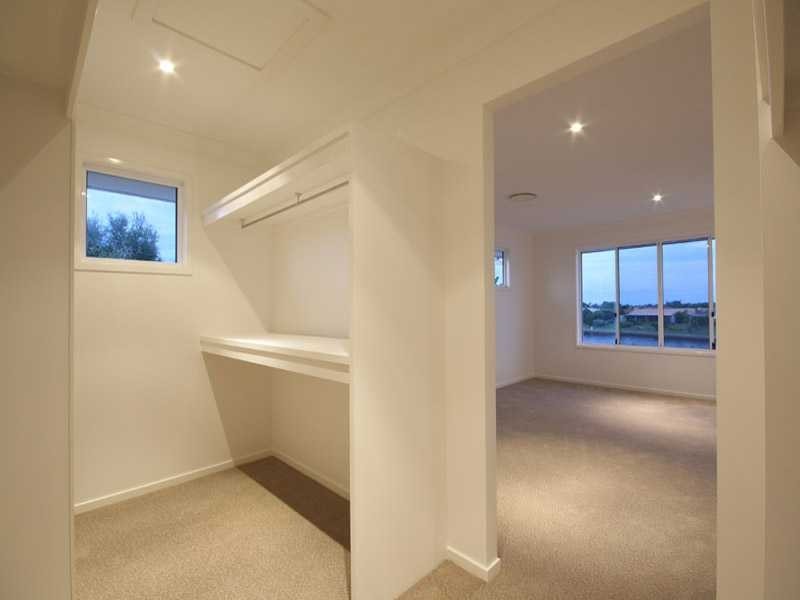 18 Seychelles Place, Kawana Waters QLD 4575