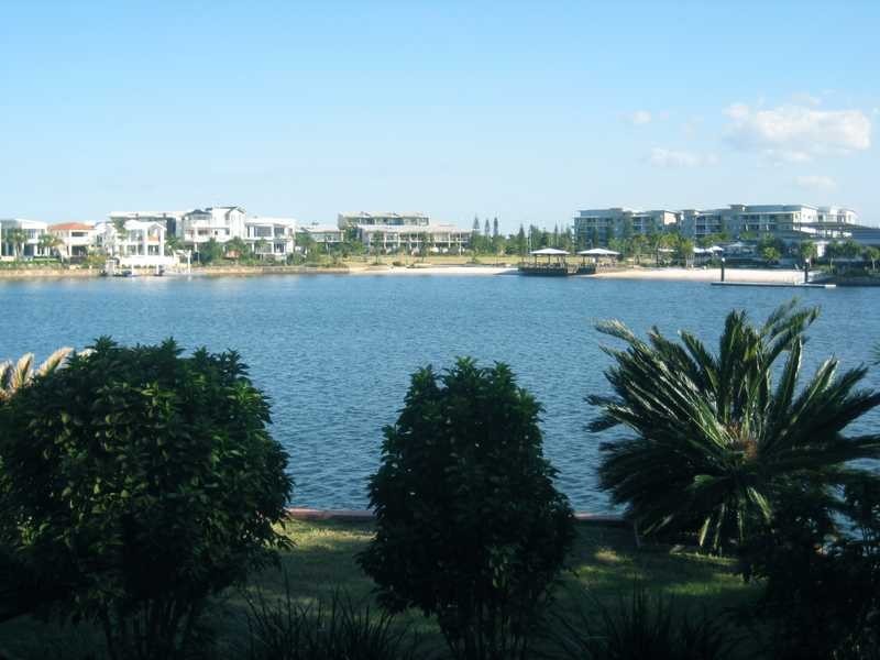 40 Sunbird Chase, Parrearra QLD 4575