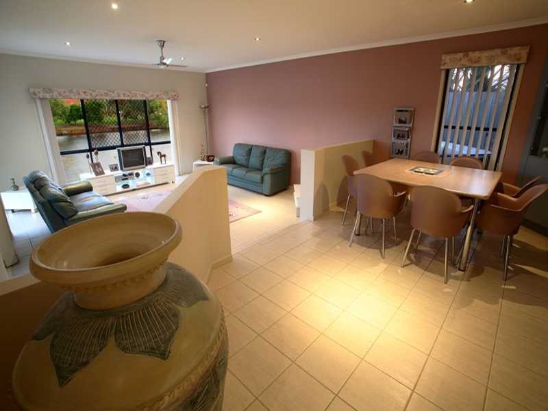 48 Swallow Street, Wurtulla QLD 4575