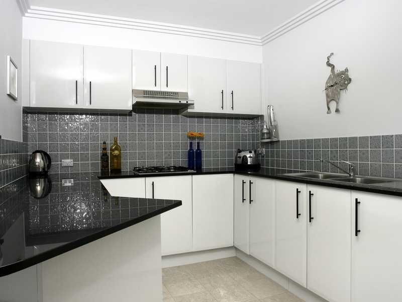 Apartment 11/8-16 William Street, Ryde NSW 2112