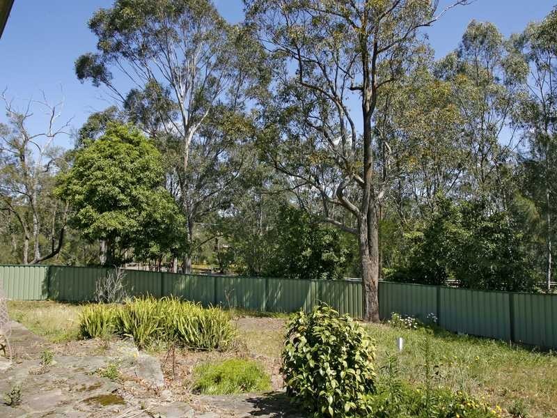 39 Doris Street, Picnic Point NSW 2213