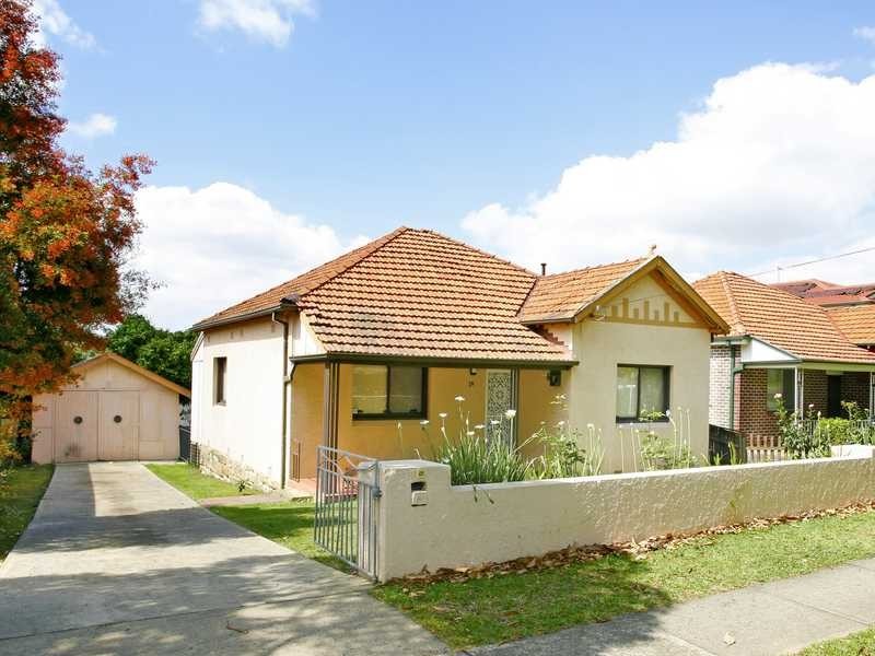 14 Links Avenue, Concord NSW 2137
