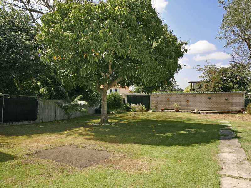 14 Links Avenue, Concord NSW 2137