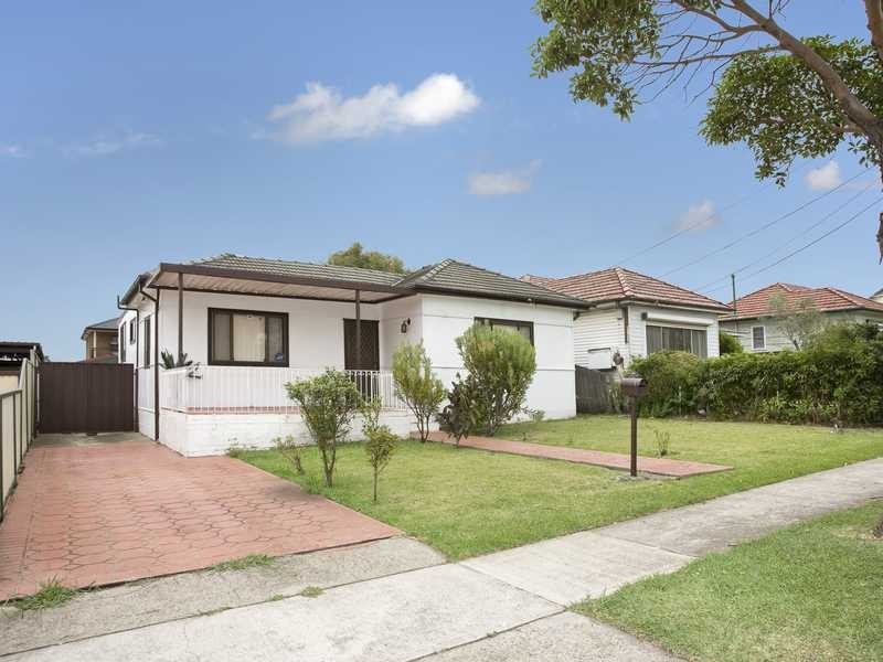 Greenacre NSW 2190