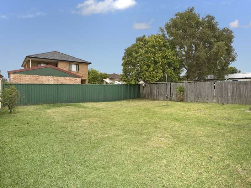 Greenacre NSW 2190