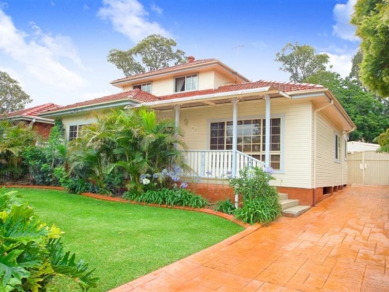 14 Treloar Crescent, Chester Hill NSW 2162