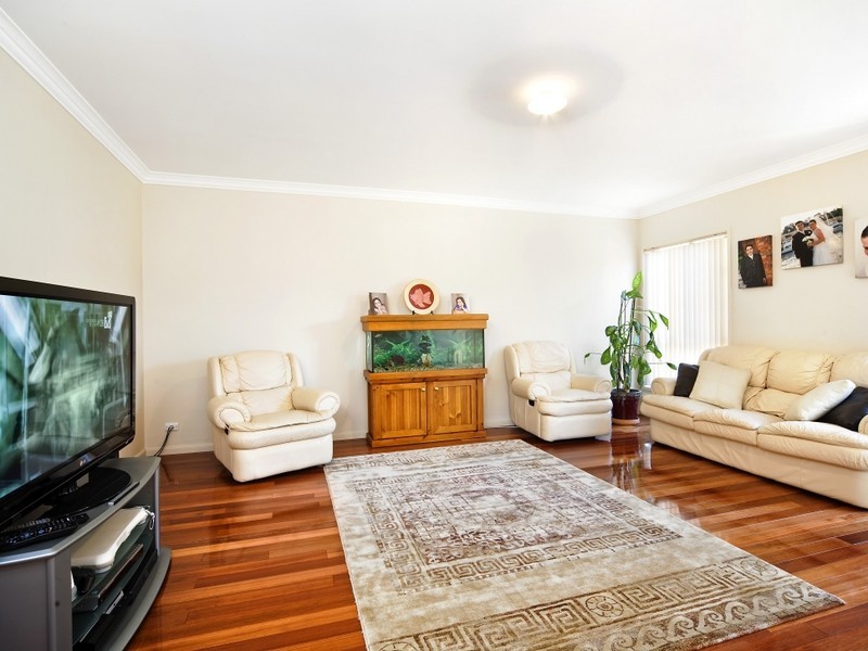 46 Seymour Parade, Belfield NSW 2191