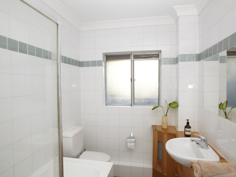Unit 13/2 Corby Avenue, Concord NSW 2137