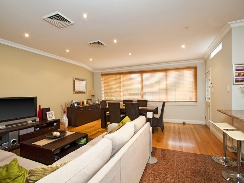 17 Wychbury Avenue, Croydon NSW 2132