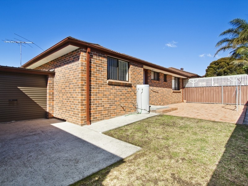 Villa 12/64 Chiswick Road, Greenacre NSW 2190