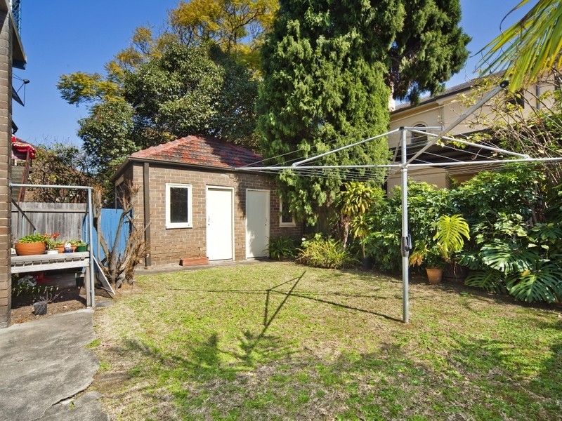 Apartment 3/8 Grainger Avenue, Ashfield NSW 2131