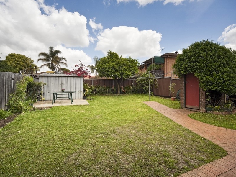 17 Scott Street, Belfield NSW 2191