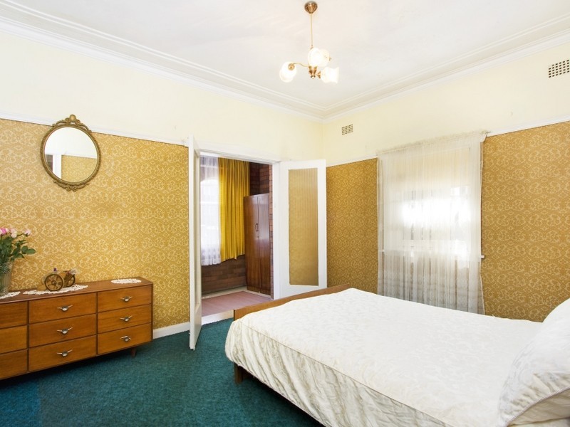 10 Georges River Road, Croydon Park NSW 2133