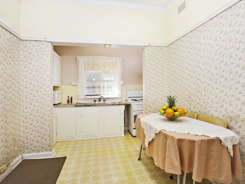 10 Georges River Road, Croydon Park NSW 2133