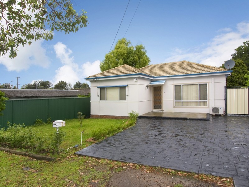1 Karuah Street, Greenacre NSW 2190
