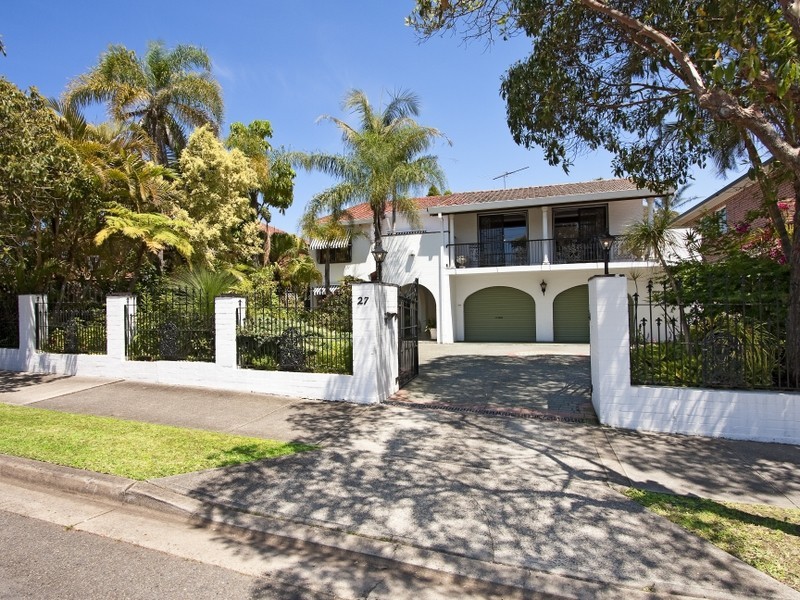 27 Cotswold Road, Strathfield NSW 2135