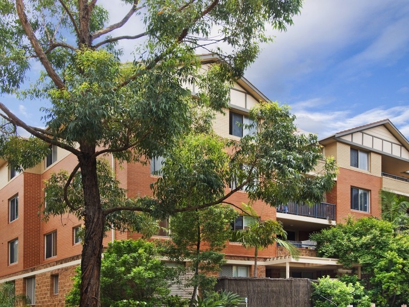 Unit 4J/19-21 George Street, North Strathfield NSW 2137