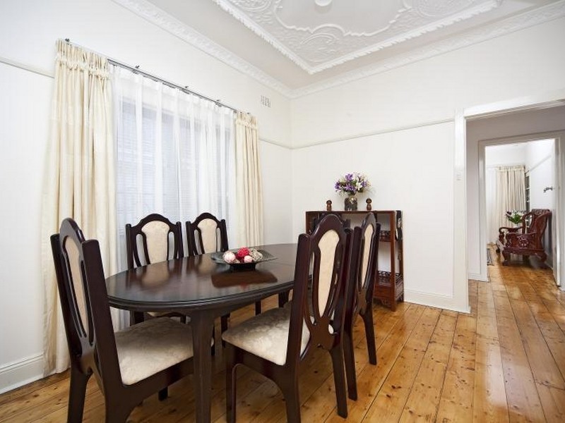 112 Coronation Parade, Croydon Park NSW 2133
