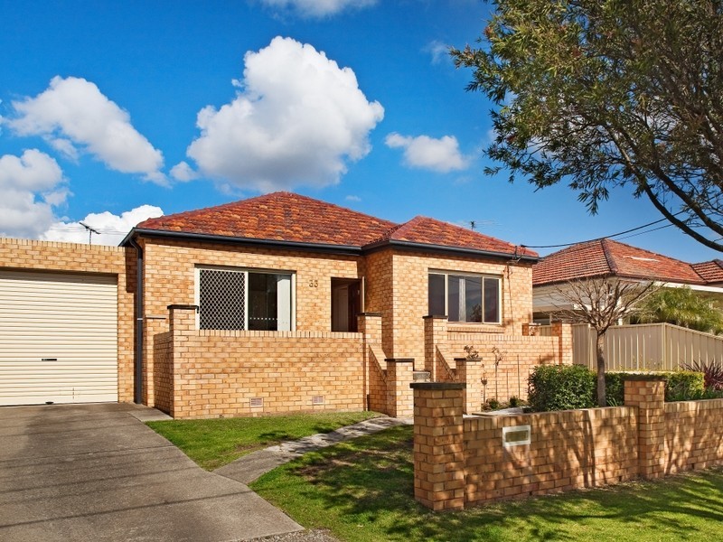 Greenacre NSW 2190