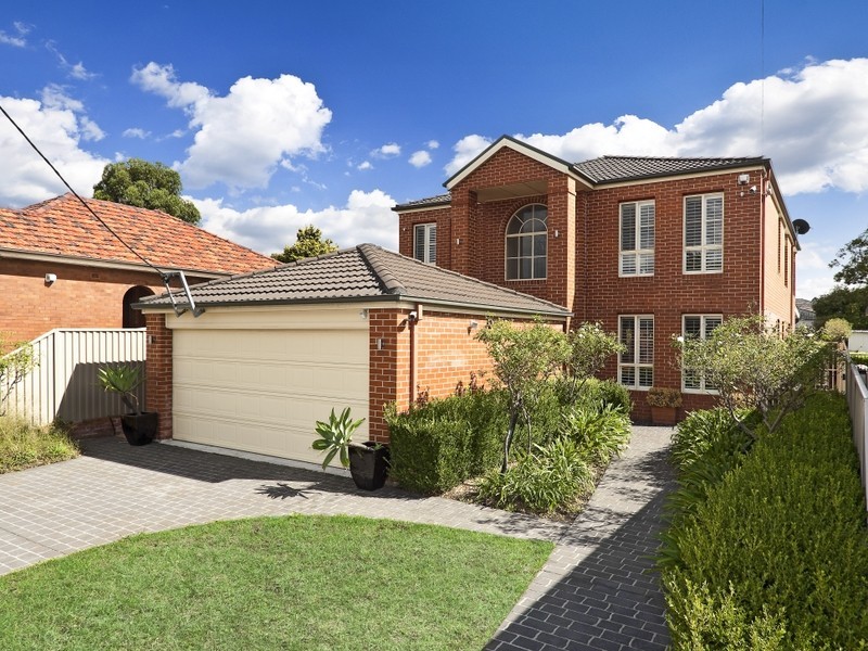 61 Clarence Street, Belfield NSW 2191
