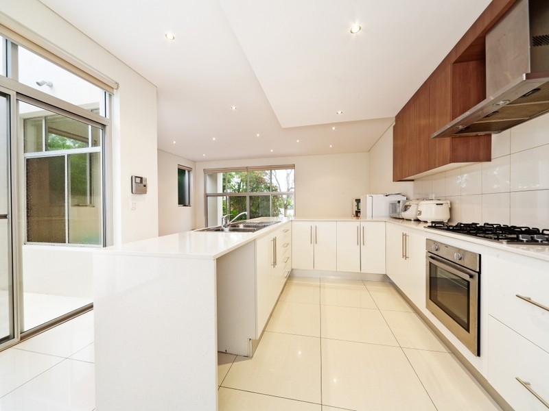 Mount Lewis NSW 2190