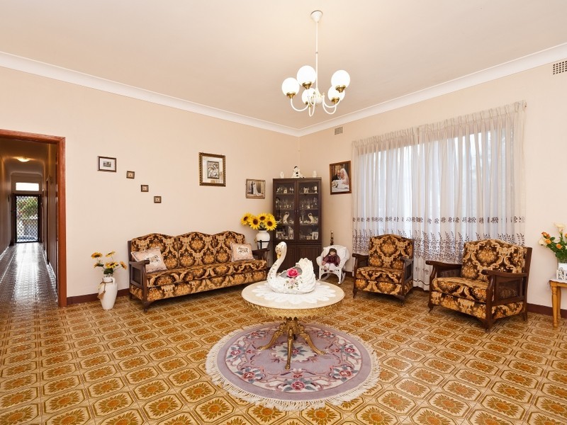 85 Croydon Avenue, Croydon Park NSW 2133