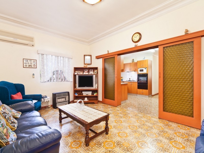 85 Croydon Avenue, Croydon Park NSW 2133