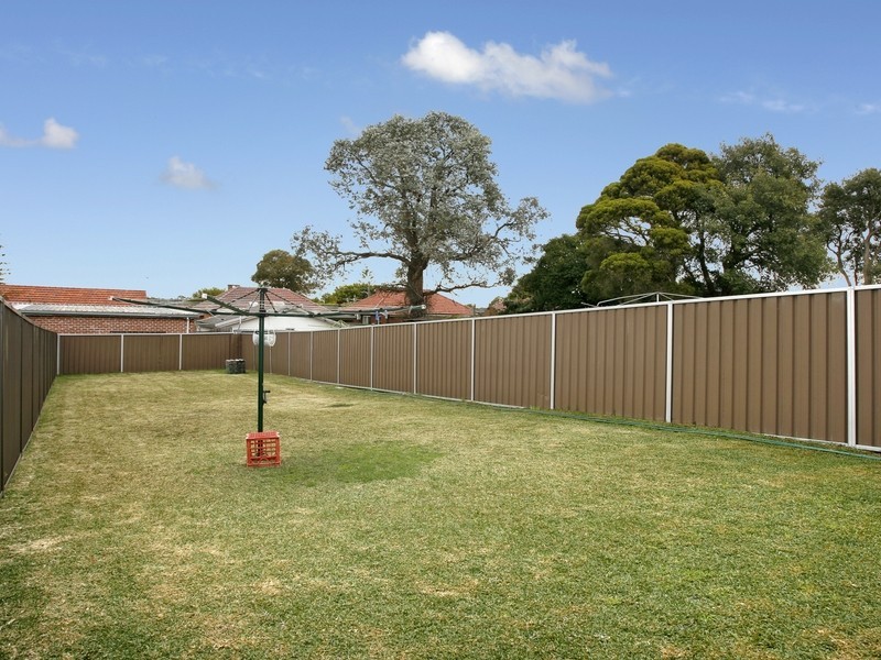 162A Wangee Road, Greenacre NSW 2190