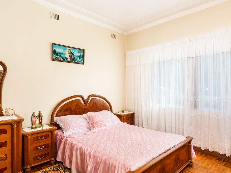 42 Carlisle Street, Ashfield NSW 2131