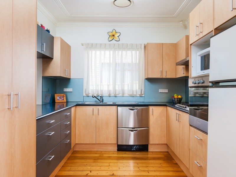 16 William Street, Strathfield South NSW 2136