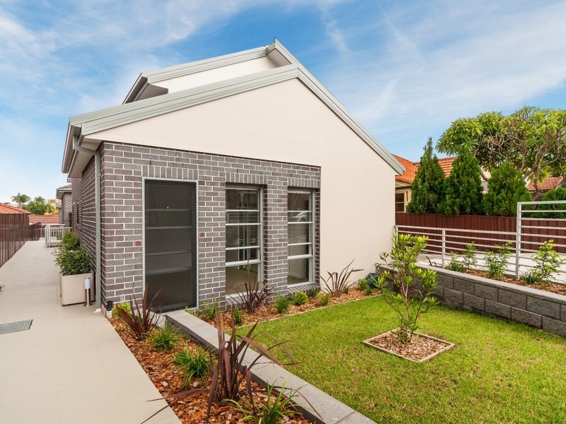 2/7 Cheltenham Road, Croydon NSW 2132