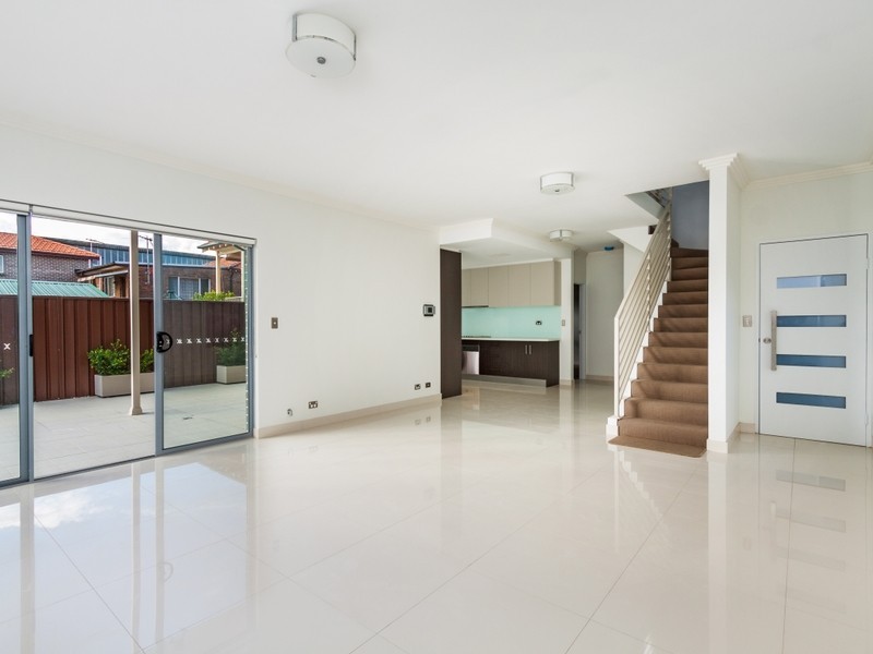 2/7 Cheltenham Road, Croydon NSW 2132