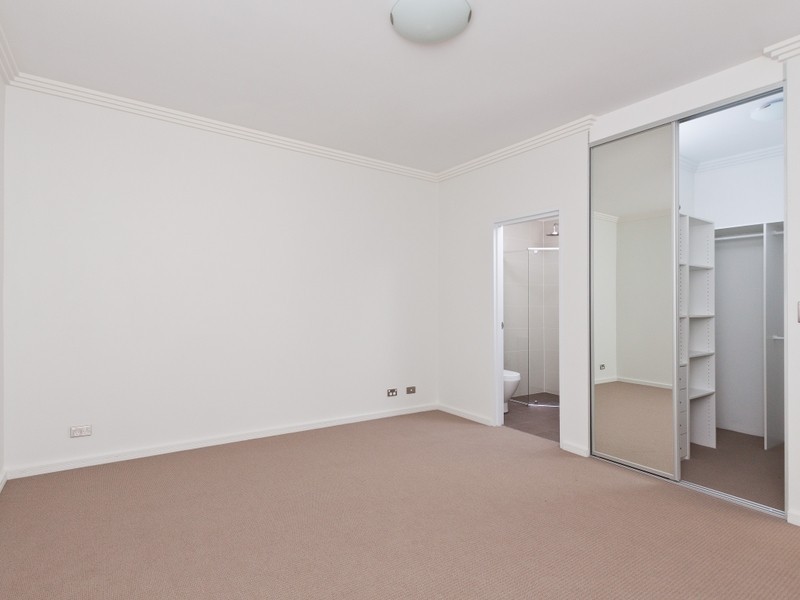2/7 Cheltenham Road, Croydon NSW 2132