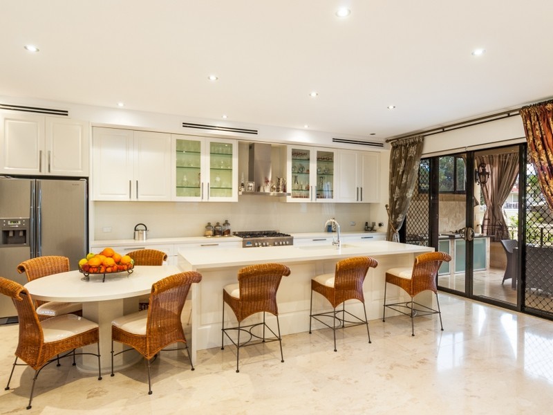 8 Cowl Street, Greenacre NSW 2190