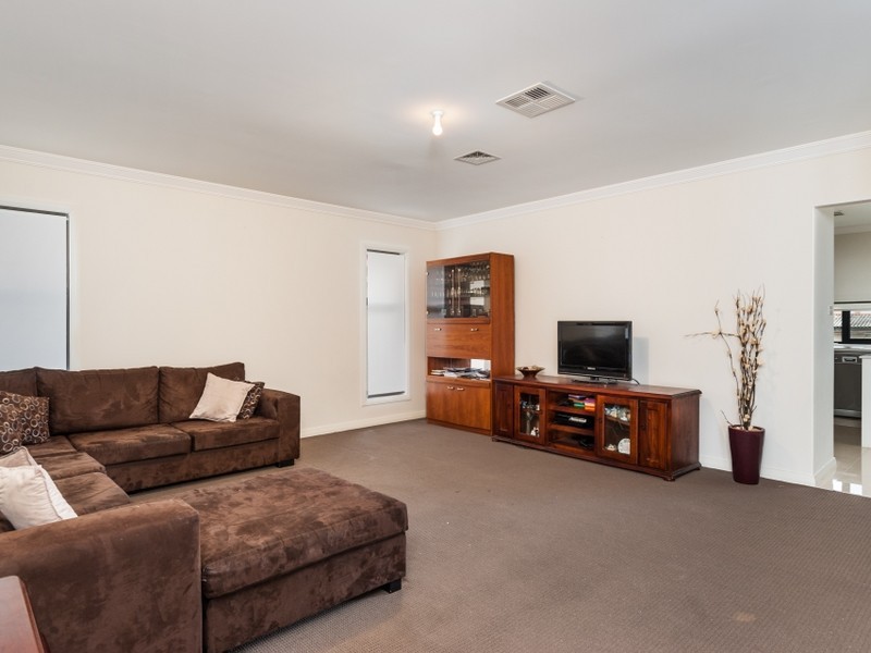 30 Greater Circuit, Bass Hill NSW 2197